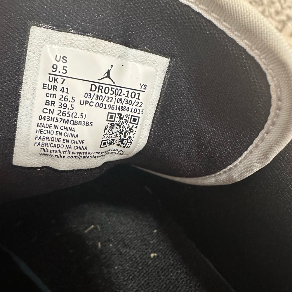 Jordan 1 Low SE 'Homage' - Picture 7 of 7